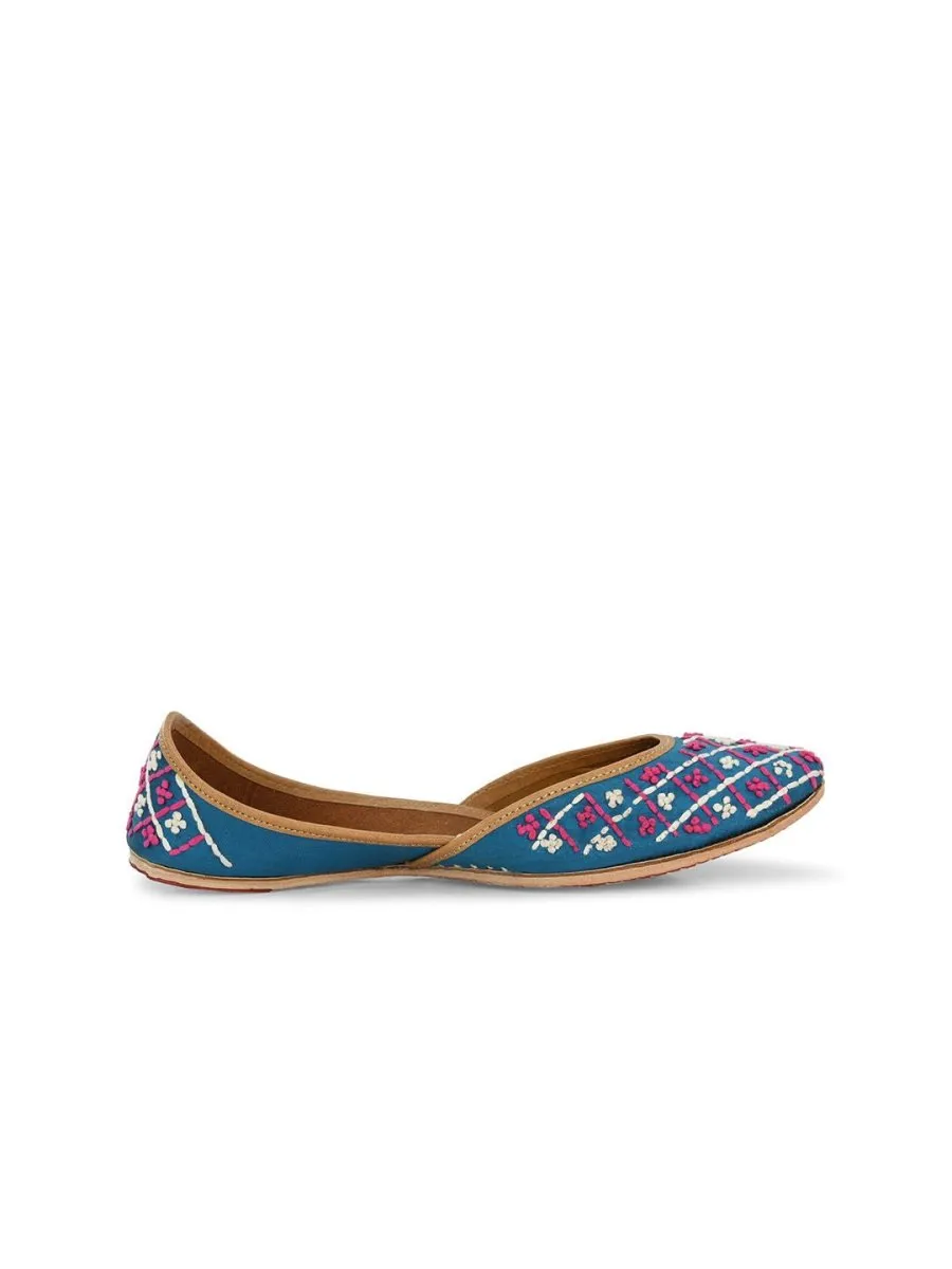 Anouk Navy Blue & Pink Embroidered Round Toe Mojaris
