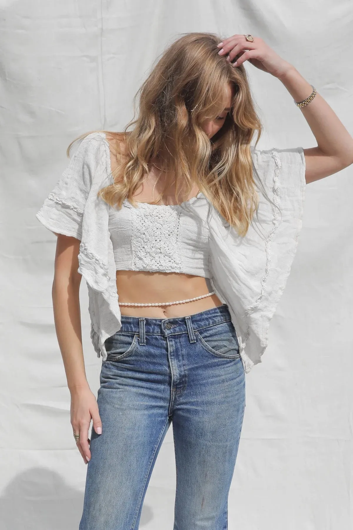 Showdown Top - White